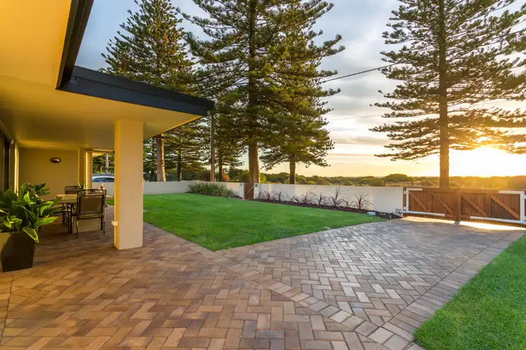 334 Lady Gowrie Drive Esplanade, Taperoo SA 5017