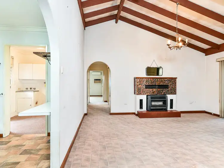 Fourth view of Homely house listing, 33 Acacia Close, Armadale WA 6112