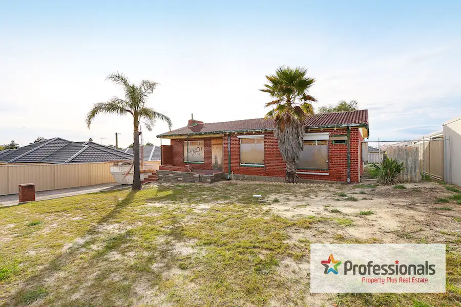 Main view of Homely house listing, 43 Clovelly Crescent, Lynwood WA 6147