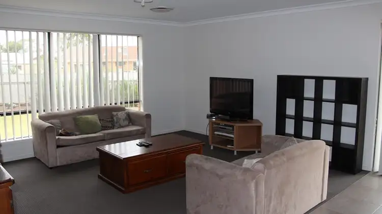 Second view of Homely house listing, 7 Rovere Place, Griffith NSW 2680
