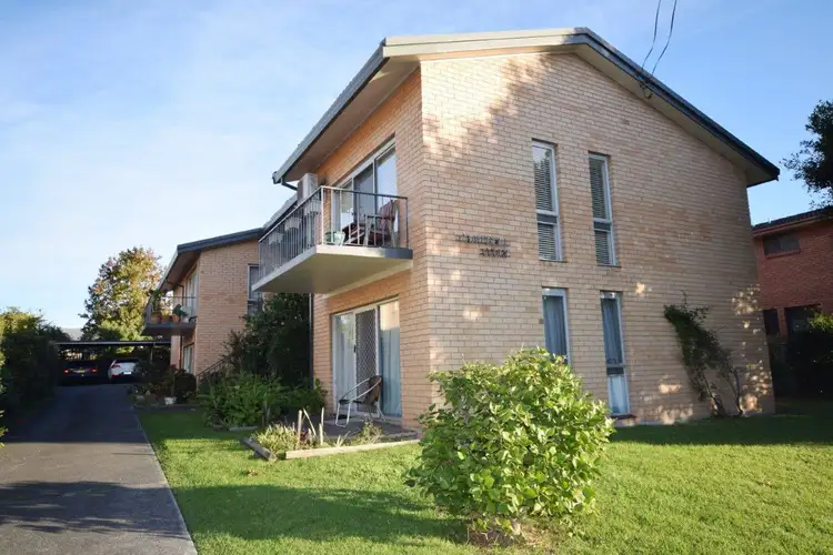 3/4 Campbell Place, Nowra NSW 2541