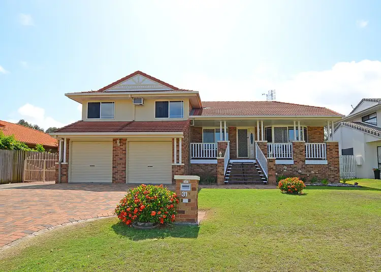 31 Bowerbird Ave, Eli Waters QLD 4655