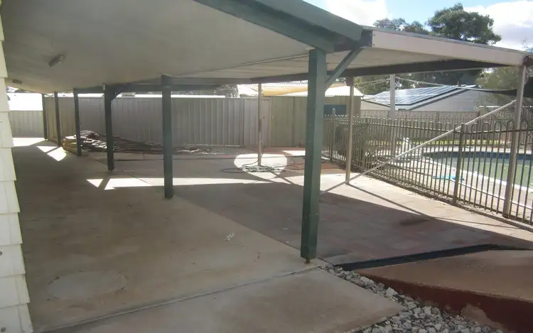 Sixth view of Homely house listing, 1 Arcoona Street, Roxby Downs SA 5725