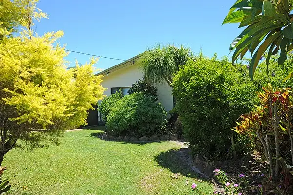 9 Ngama St, Wurtulla QLD 4575