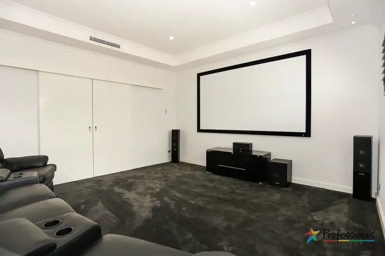 Seventh view of Homely house listing, 32 Portmarnock Drive, The Vines WA 6069