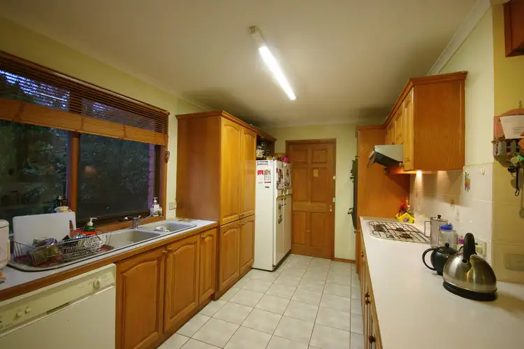 Fourth view of Homely house listing, 9 Astran Court, Endeavour Hills VIC 3802