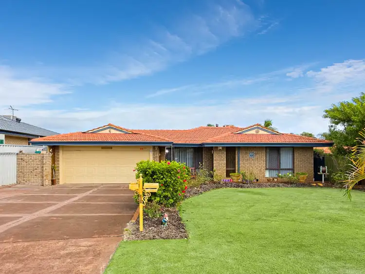 4 Thatched Court, Bibra Lake WA 6163