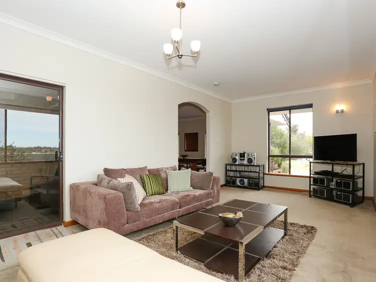 24 Edgar Way, Mount Pleasant WA 6153