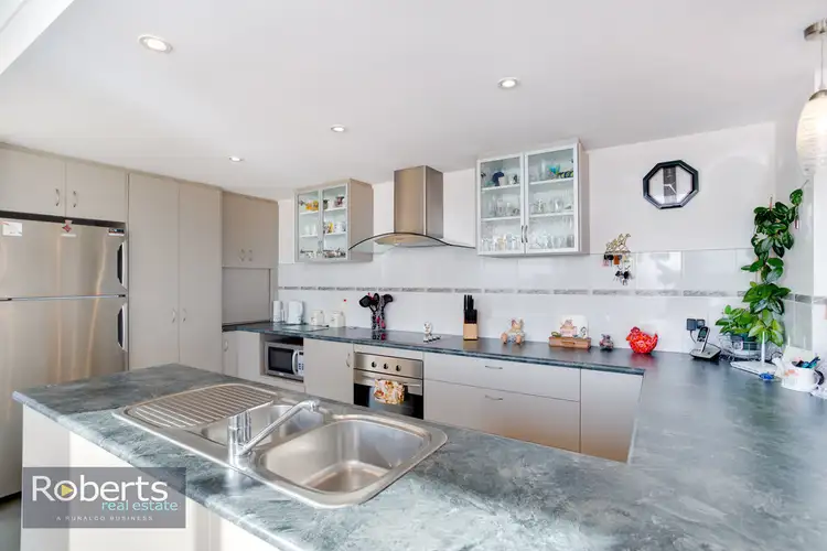 Fifth view of Homely house listing, 10 Cosgrove Court, Beauty Point TAS 7270