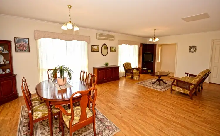 Sixth view of Homely house listing, 10 Beal Street, Griffith NSW 2680