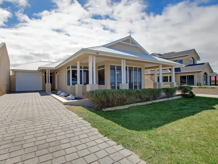 Second view of Homely house listing, 290 Safety Bay Road, Safety Bay WA 6169