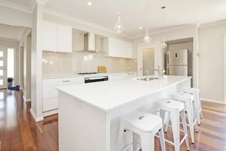 Fifth view of Homely house listing, 9 Swiftwing Close, Chisholm NSW 2322