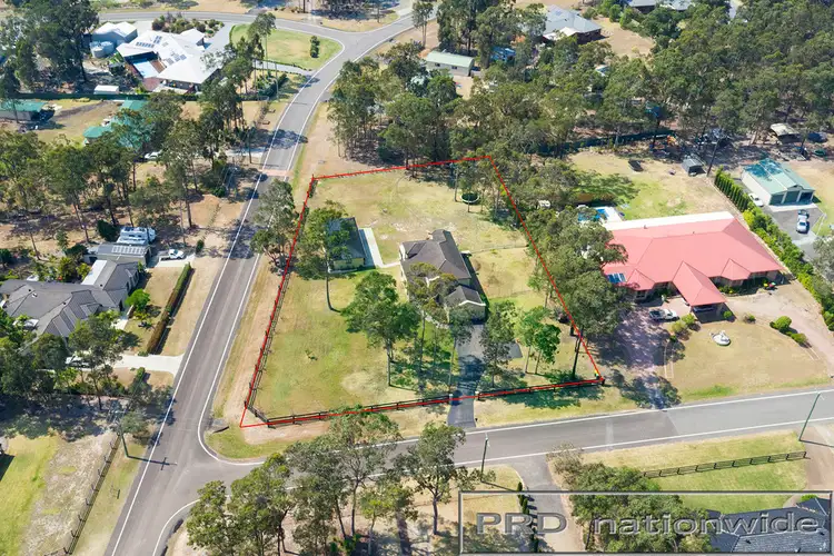 Second view of Homely house listing, 8 Woodlands Dr, Thornton NSW 2322