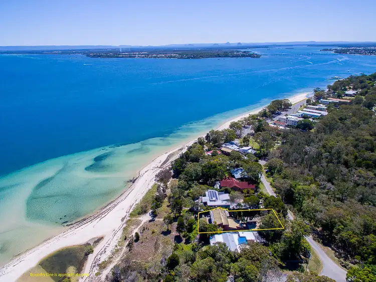 9 The Boulevarde, Bongaree QLD 4507