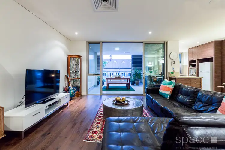 102/40 St Quentin Avenue, Claremont WA 6010