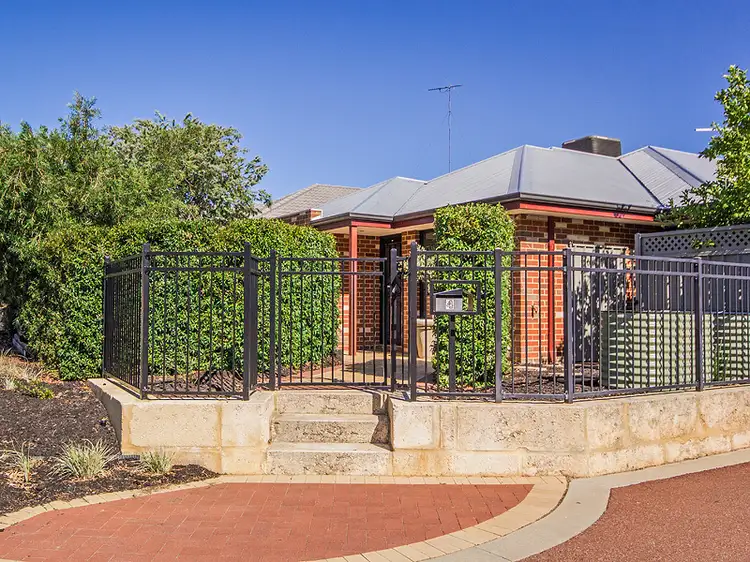 Fourth view of Homely house listing, 4 Abingdon Cres, Wellard WA 6170