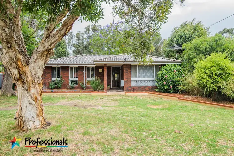 21 Cordelia Rd, Armadale WA 6112