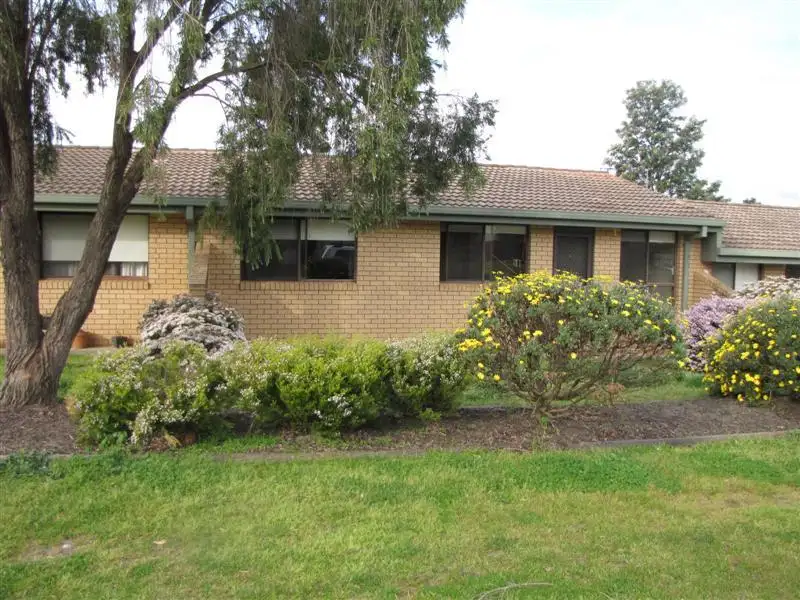 Main view of Homely unit listing, Unit 5/32-34 Bundarra Cres, Tumut NSW 2720