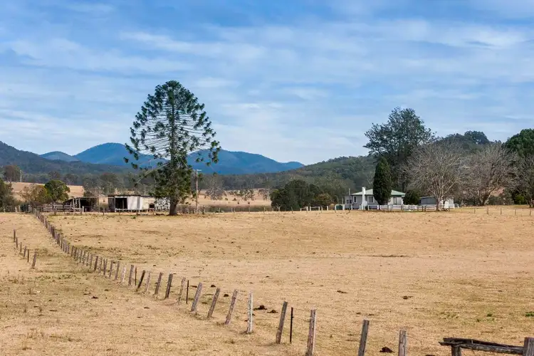 3864 Armidale Rd, Nymboida NSW 2460