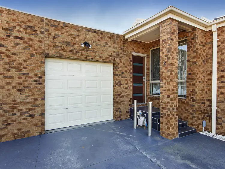 2/40 Douglas Avenue, St Albans VIC 3021
