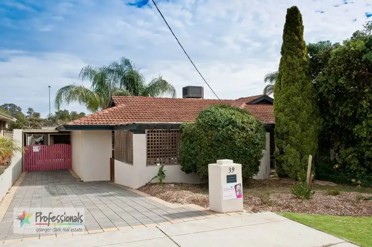 Second view of Homely house listing, 39 Bedelia Way, Hamersley WA 6022