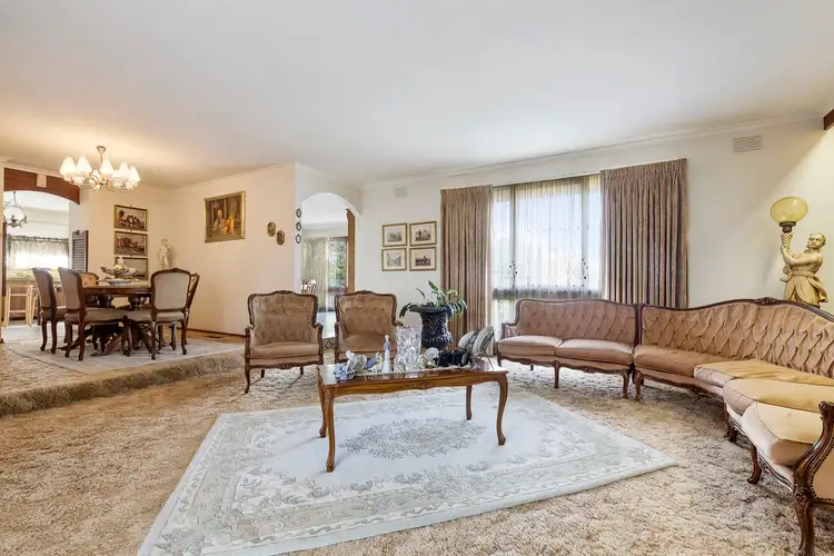 Fifth view of Homely house listing, 7 Tolstoy Court, Doncaster East VIC 3109