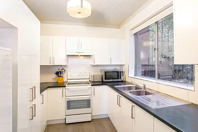 Second view of Homely apartment listing, 7/172 Pacific Parade, Dee Why NSW 2099