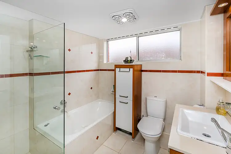 Fourth view of Homely unit listing, 6/39 Oaks Avenue, Dee Why NSW 2099