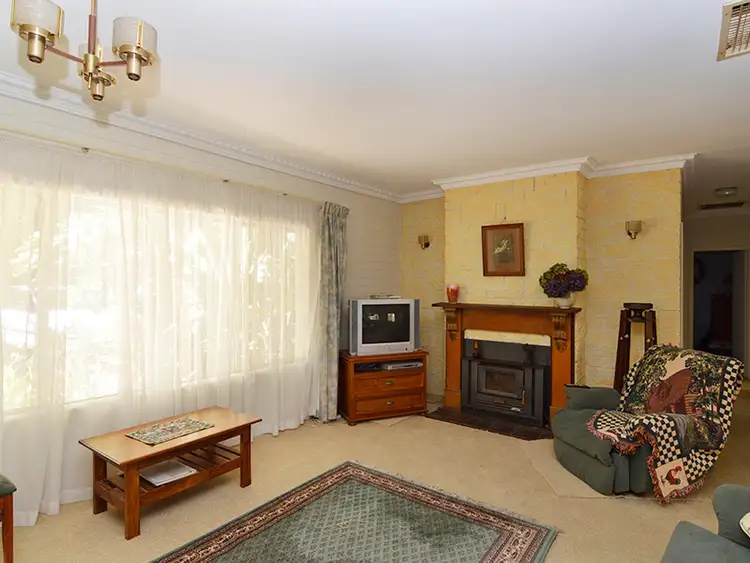 Second view of Homely house listing, 3 Palm Court, Merbein VIC 3505