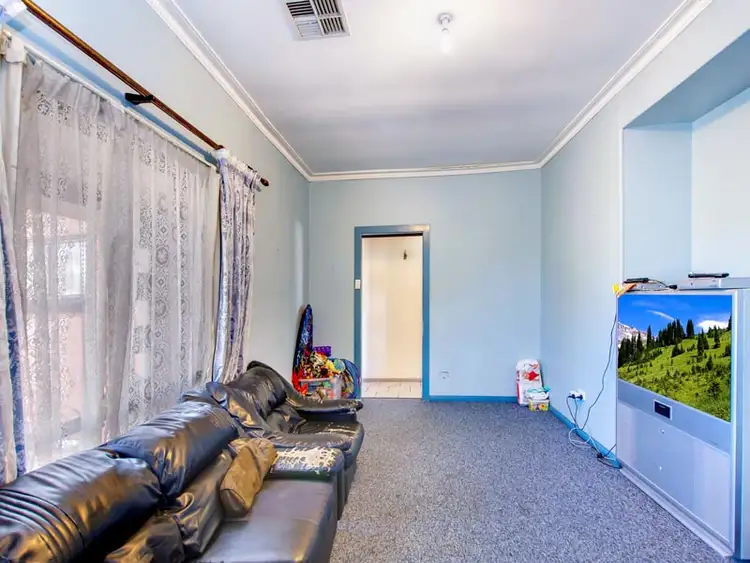 Fifth view of Homely house listing, 10 Ashley Street, Elizabeth North SA 5113