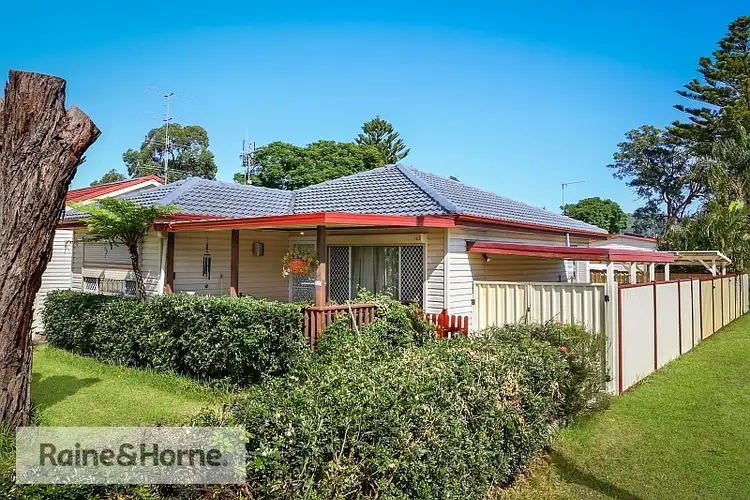 1/219 Ocean Beach Road, Woy Woy NSW 2256