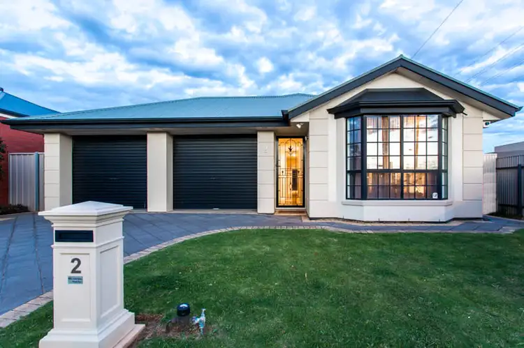 2 Close Street, Birkenhead SA 5015