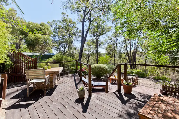 25 Manjiri Drive, Glen Forrest WA 6071
