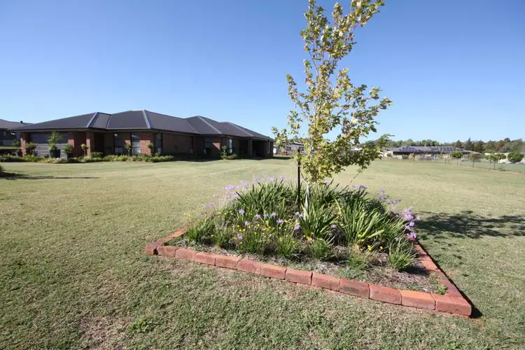Second view of Homely house listing, 8 John Roach Close, Dubbo NSW 2830
