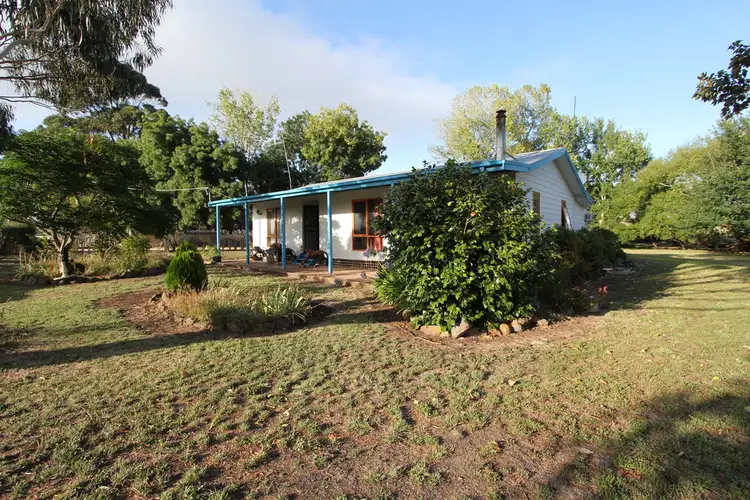 1191 Beaufort-Waubra Road, Waubra VIC 3352