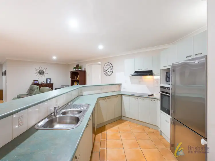 Fifth view of Homely house listing, 9 Yarraman Pl, Forest Lake QLD 4078