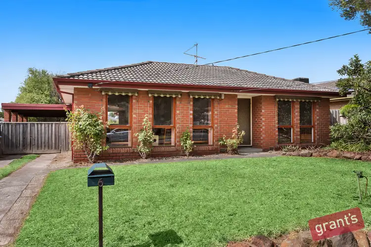 6 Chateau Avenue, Narre Warren VIC 3805