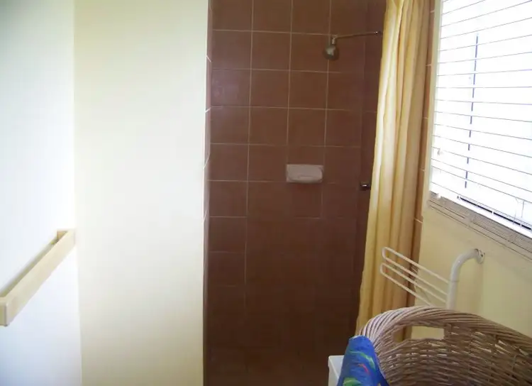 Seventh view of Homely house listing, 10 FLORA st, Lamb Island QLD 4184