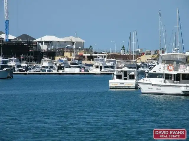 10 St Malo Court, Mindarie WA 6030