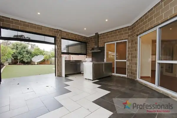 34 Glennon Way, Rossmoyne WA 6148