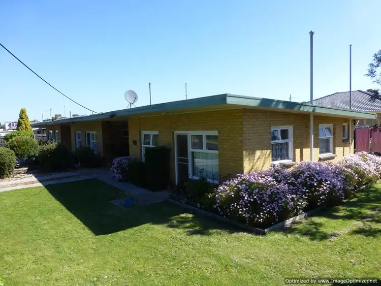 Second view of Homely block of units listing, 8 Albert Street, Bairnsdale VIC 3875