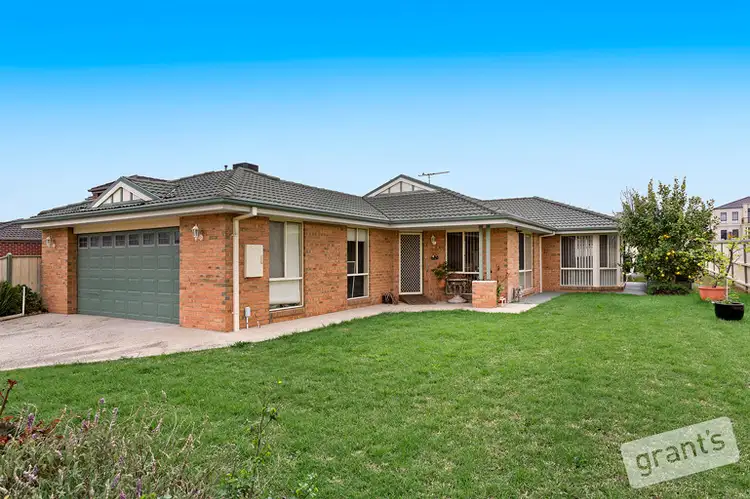 23 Toulouse Terrace, Narre Warren South VIC 3805