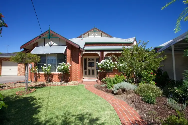 28 Iris Street, Horsham VIC 3400
