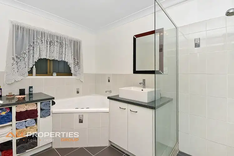 Seventh view of Homely house listing, 8 ESTRAMINA ROAD, Regents Park QLD 4118