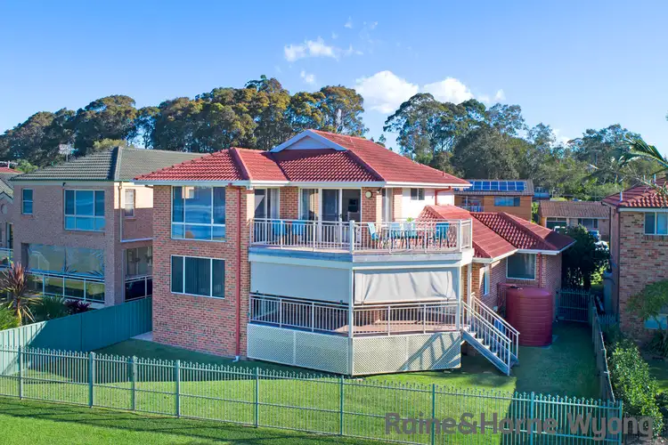 Fifth view of Homely house listing, 303 Lakedge Avenue, Berkeley Vale NSW 2261