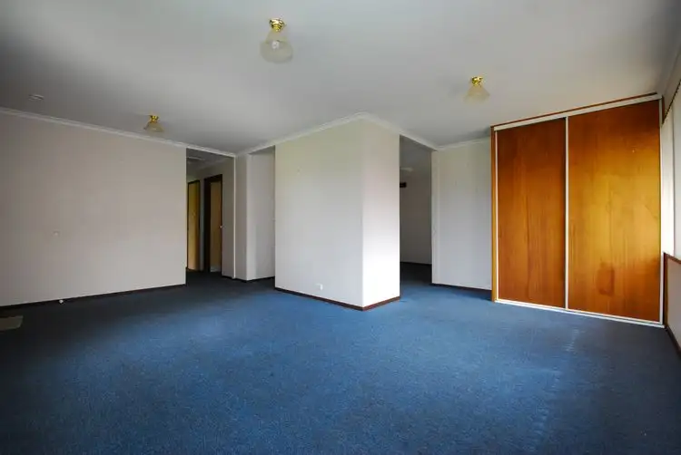 Fifth view of Homely house listing, 1 Dickson Court, Chiltern VIC 3683