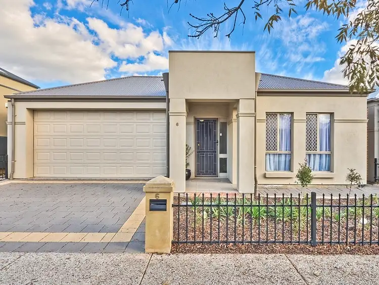 6 Shoalhaven CCT, Mawson Lakes SA 5095