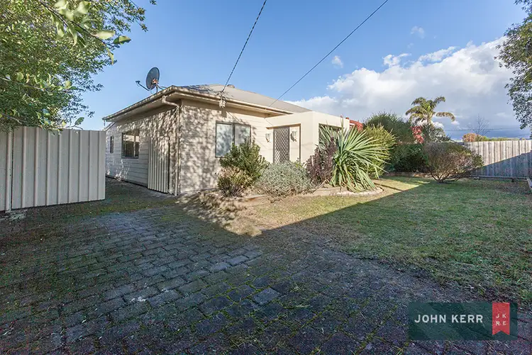 13 Eden Street, Moe VIC 3825