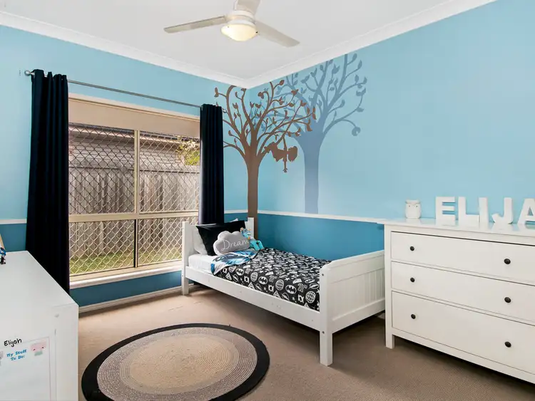Seventh view of Homely house listing, 32 HOLLIDAY DRIVE, Edens Landing QLD 4207