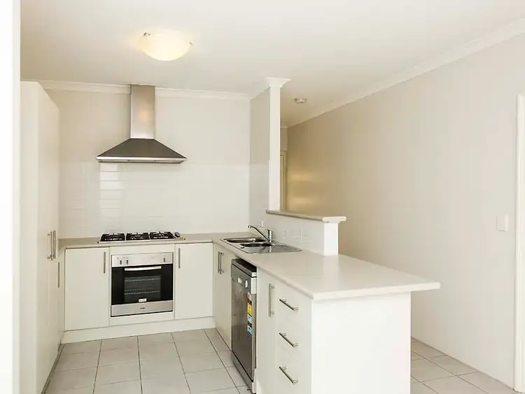 Seventh view of Homely villa listing, 2/11 Findon Crescent, Westminster WA 6061